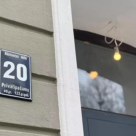 Cozy With Free Backyard Parking - Near Old Town! Apartamento Riga