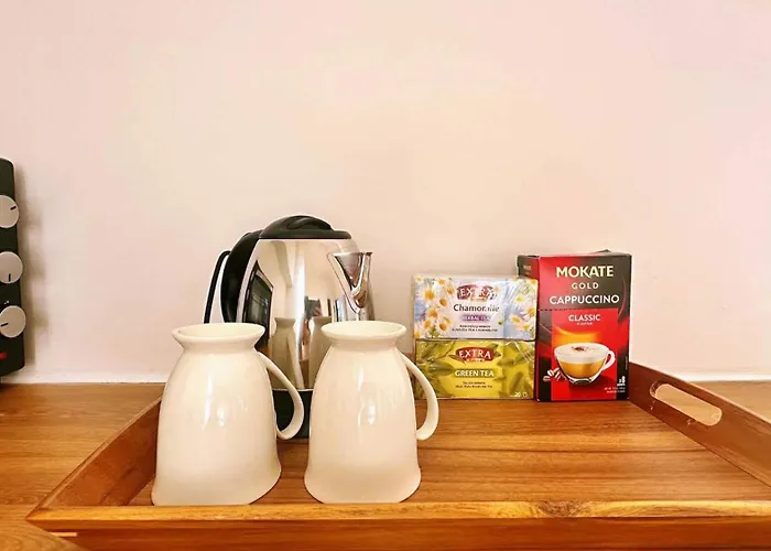 Dzīvoklis Cozy With Free Backyard Parking - Near Old Town! Riga