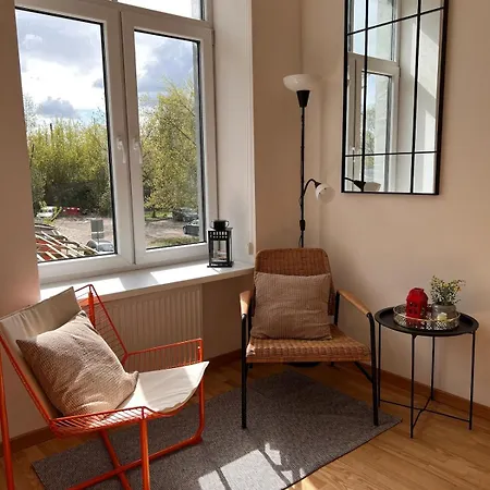 Cozy With Free Backyard Parking - Near Old Town! ריגה